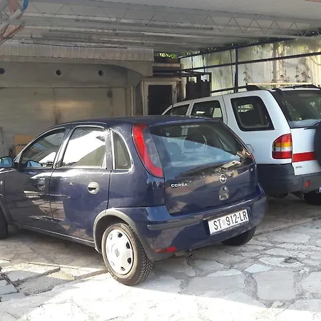 Ljiljana דירה רוגוזניצה